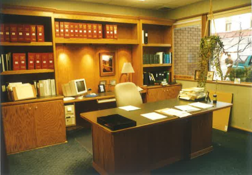 Commercial/CustomOffice.jpg