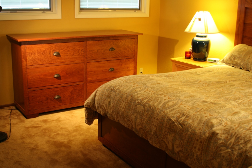 Residential/CherryBedDresser3.JPG